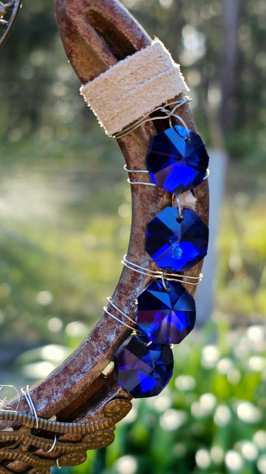 Royal Guardian Horseshoe Wall Art