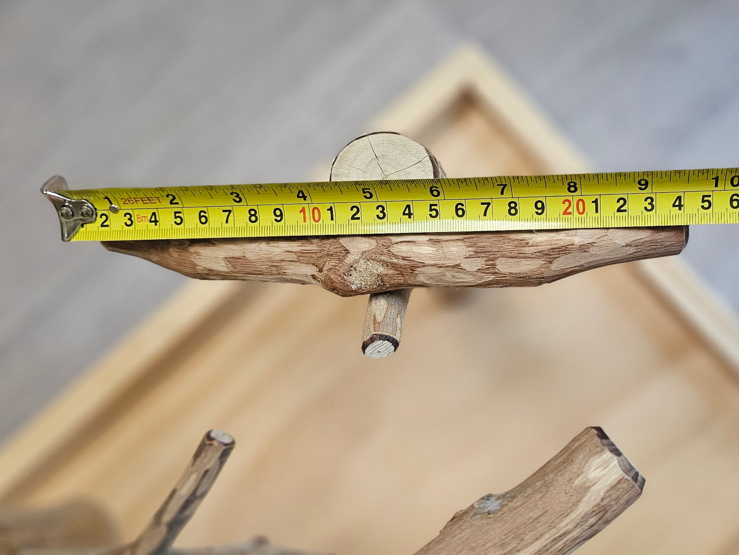 Forest Hide & Seek Play Stand