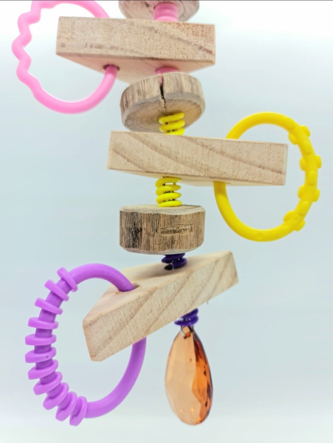 Timber Shapes & Links Chain Toy