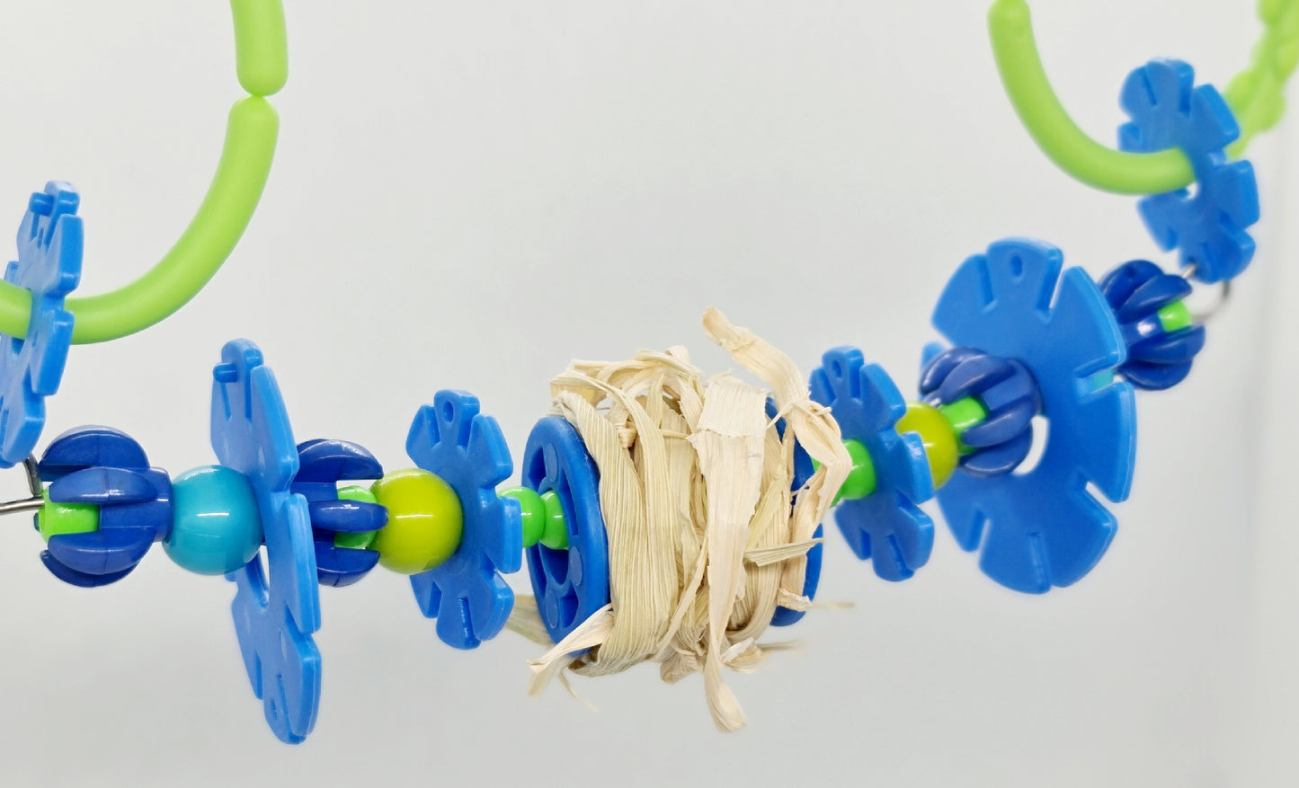 Blue & Green Spinning Wheels Double Hanger Toy