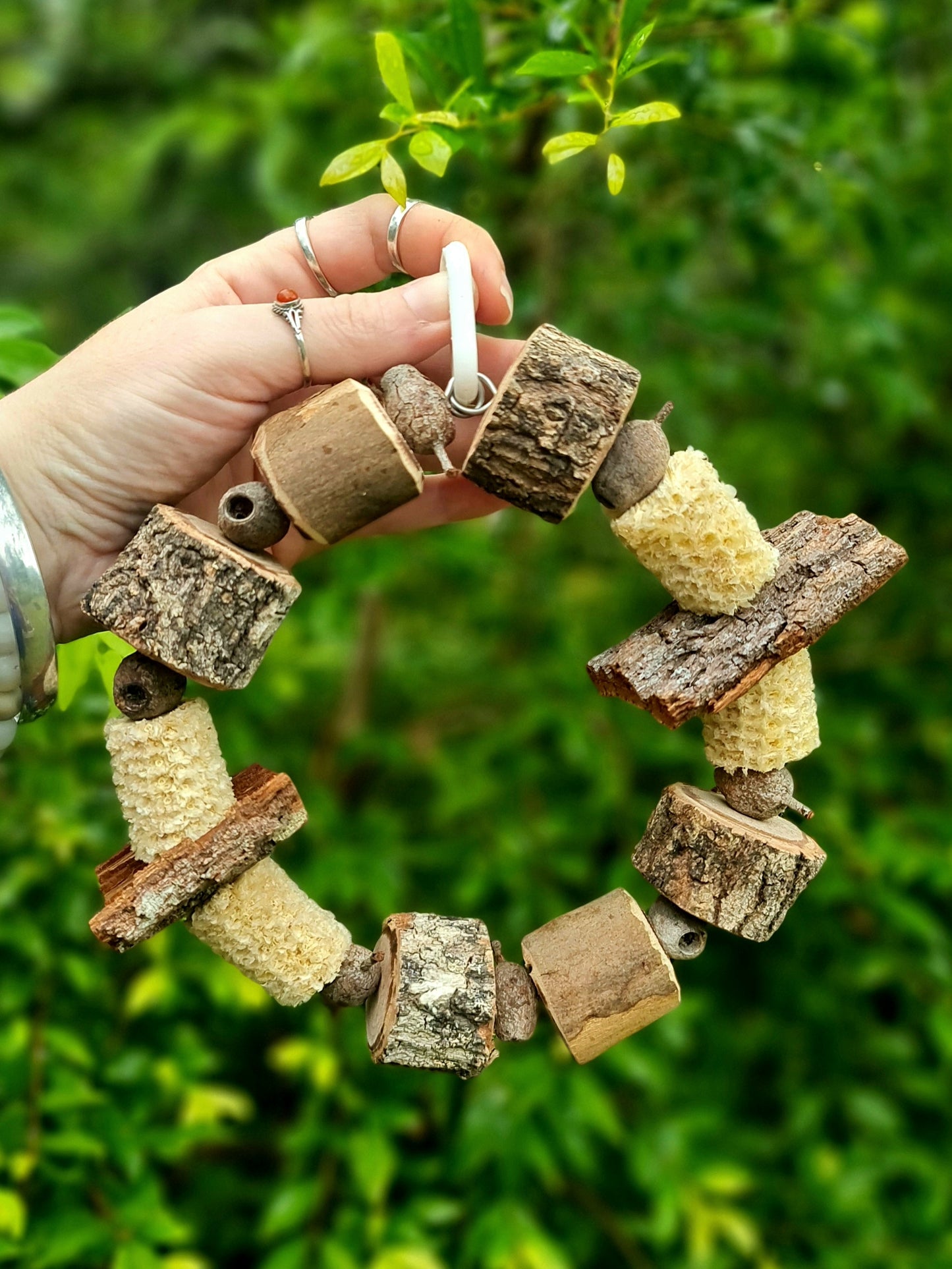 Cobs, Nuts & Timber Wreath Forest Shreddable Ring