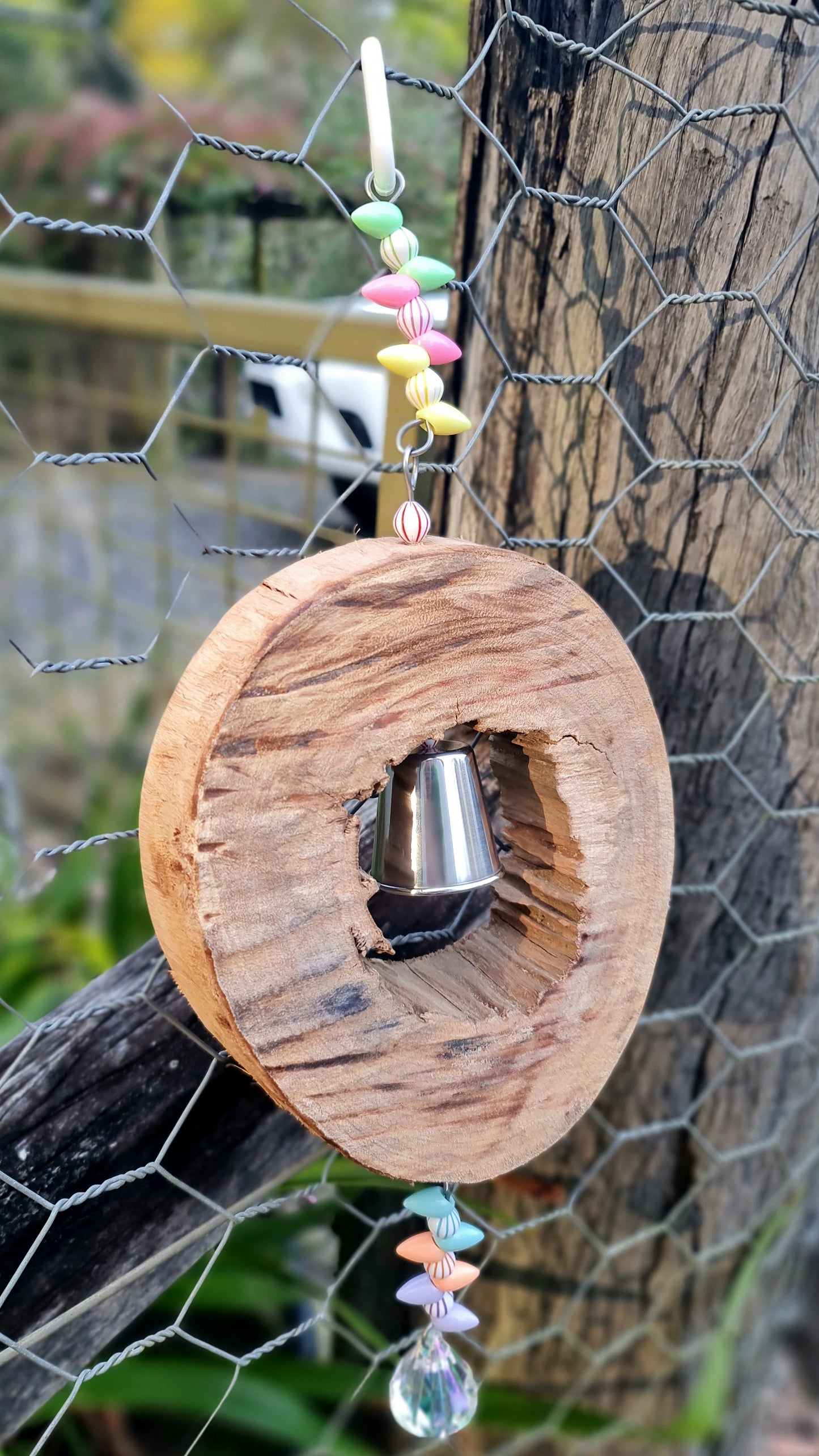 Spotted Gum Candy Ring Acrylic Shredder Bell Toy