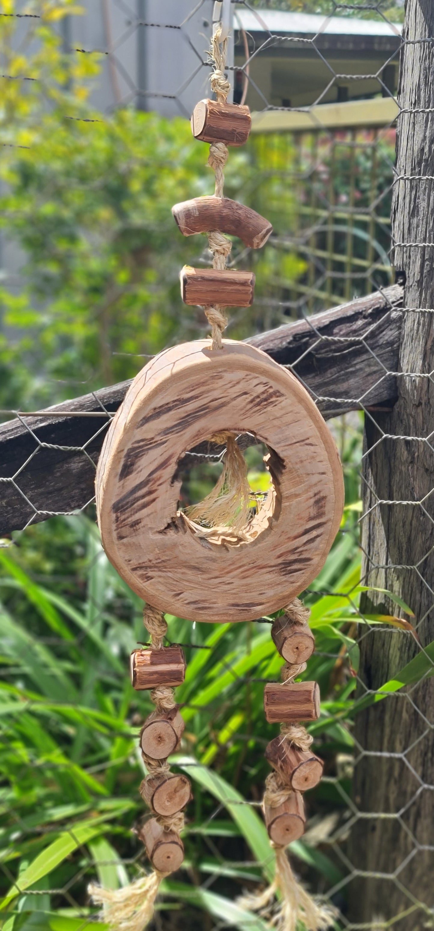 Spotted Gum Lolly Ring Sisal Rope Forest Shreddable Toy