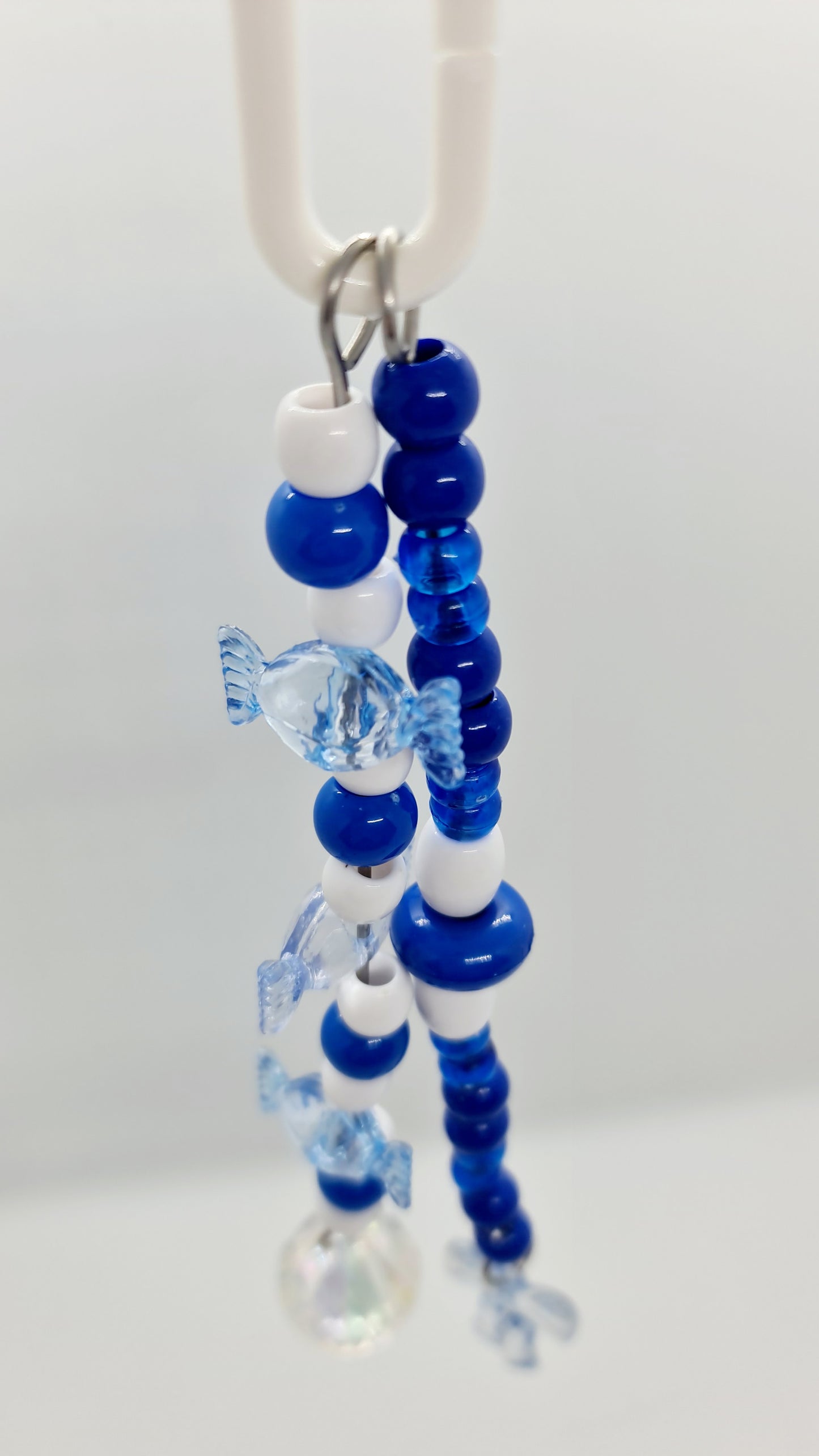 Crystally Lollies Blue/White Double Stranded Toy