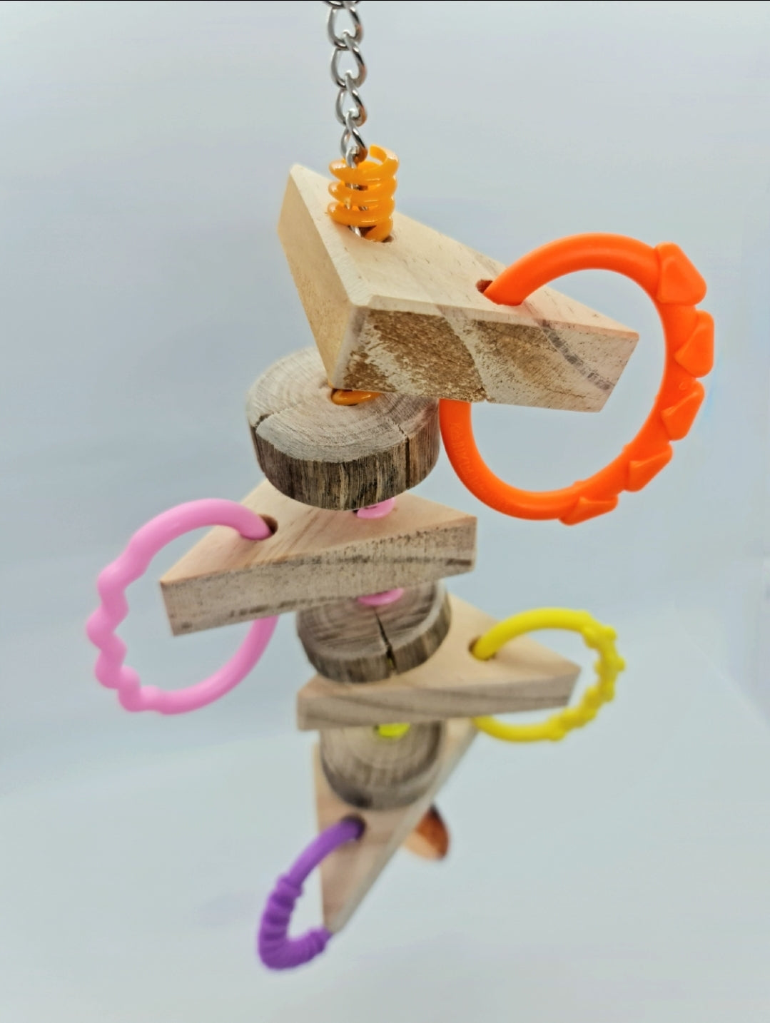Timber Shapes & Links Chain Toy